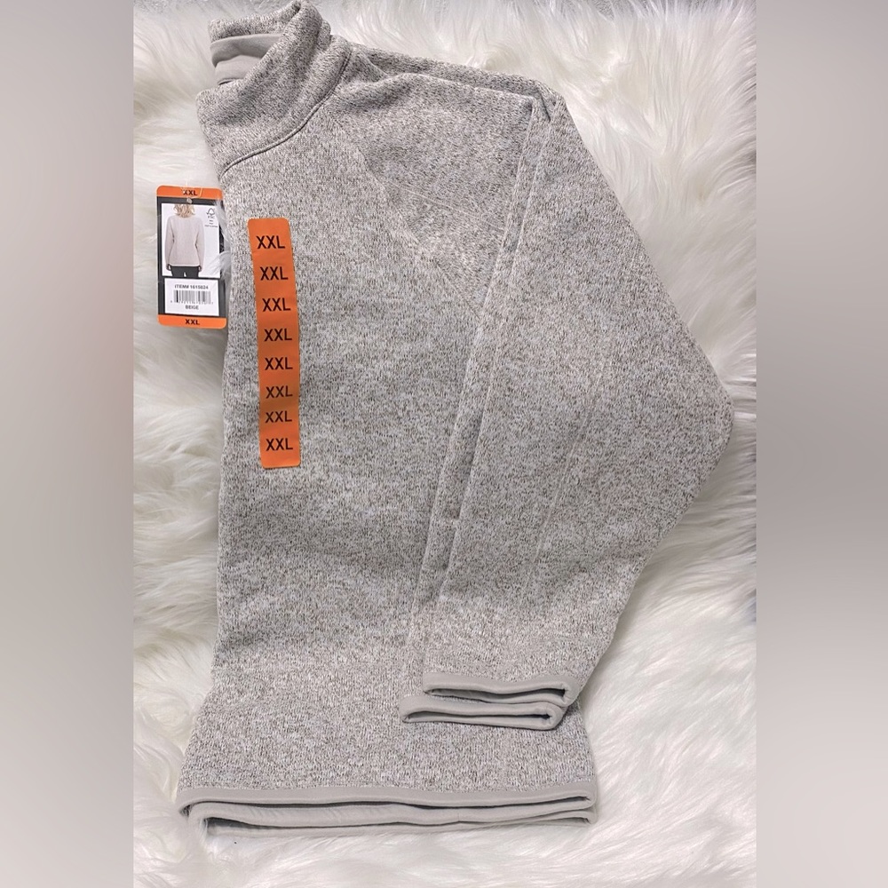 STORM-PACK SWEATER